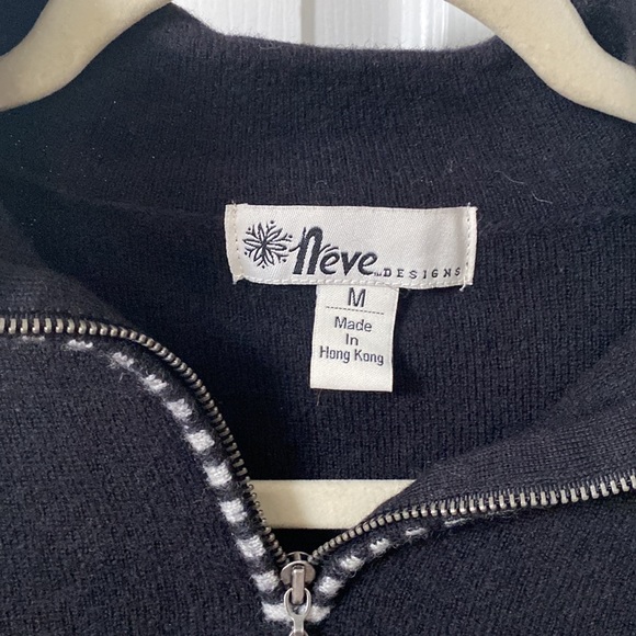 Quarter tip sweater - Picture 3 of 3